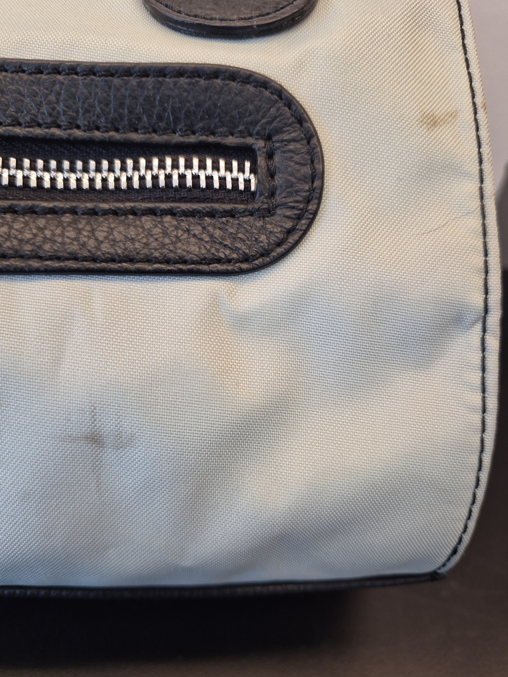 Galliano LOGO Vintage Bowling Bag.  Tan & Black Twist Lock Leather Bag, - Picture 10 of 16